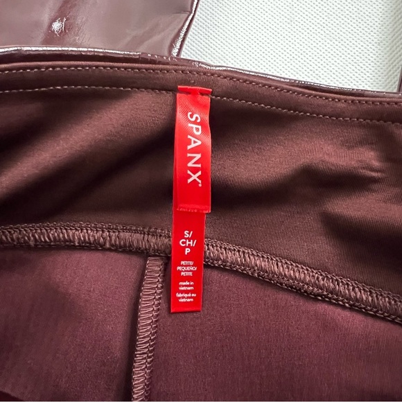 SPANXshape Faux Leather Patent Leggings Size Small Petite Ruby Burgundy Shiny - Picture 16 of 16